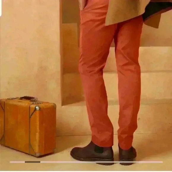 Banana Republic Slim-Fit Core Temp Chino Pants - Picture 9 of 11